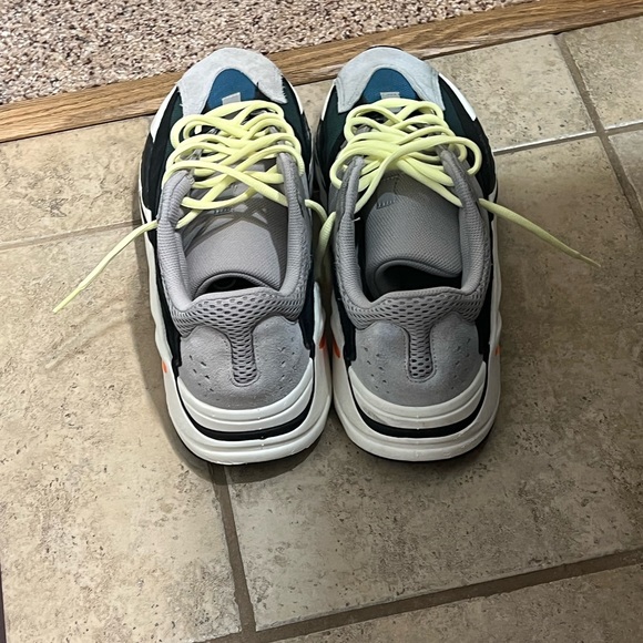 Yeezy 700 ,Size 11,No box worn multiple times.. - Picture 5 of 7